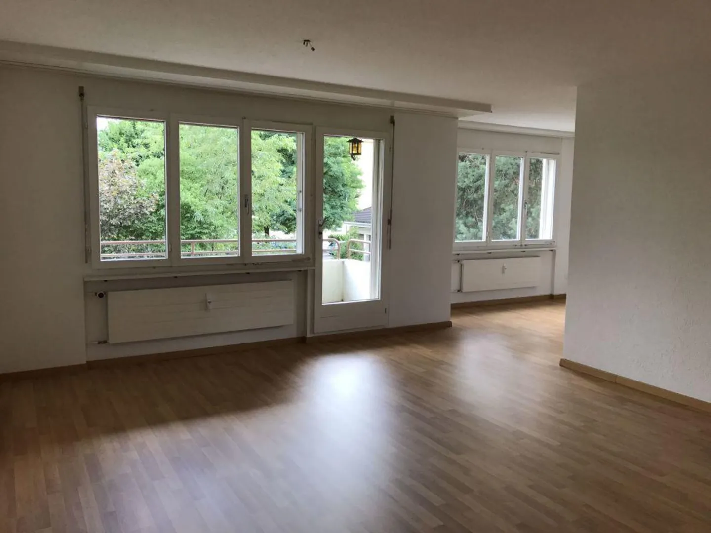 Schöne 4.5-Zimmerwohnung / 114 m2 - Foto 3 von 9