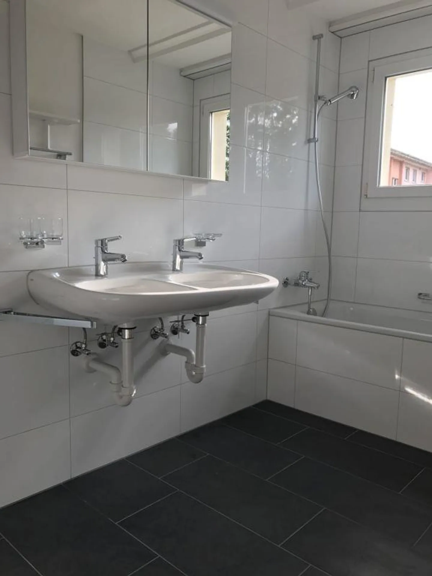 Schöne 4.5-Zimmerwohnung / 114 m2 - Foto 7 von 9