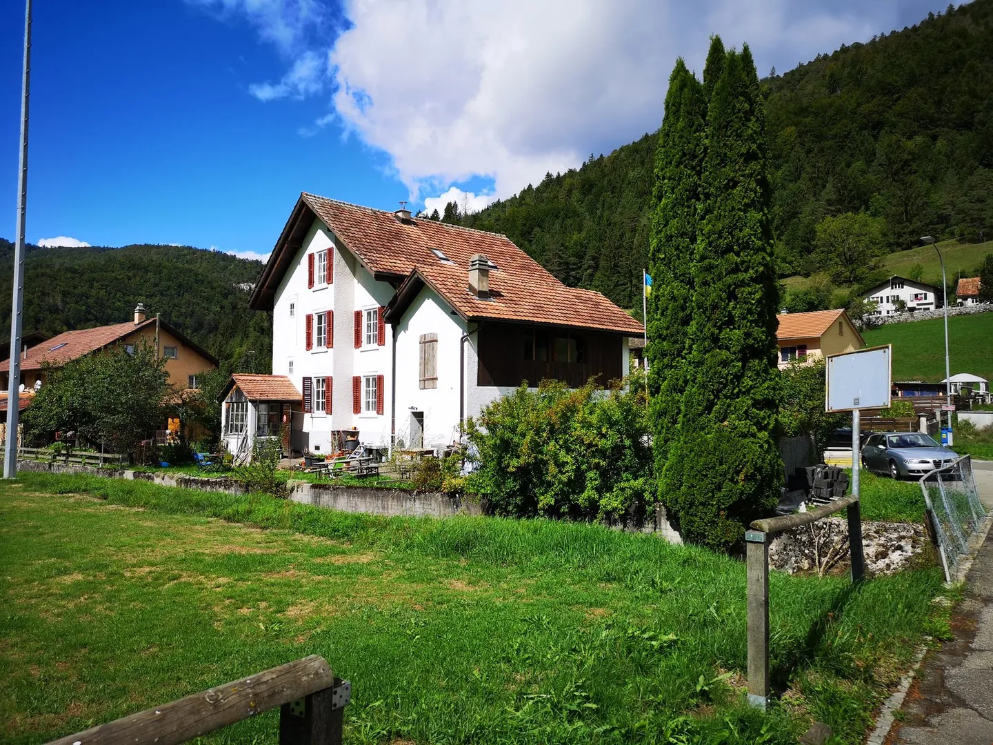 Charmante Erdgeschosswohnung mit Garten, separatem Eingang - Foto 3 von 17