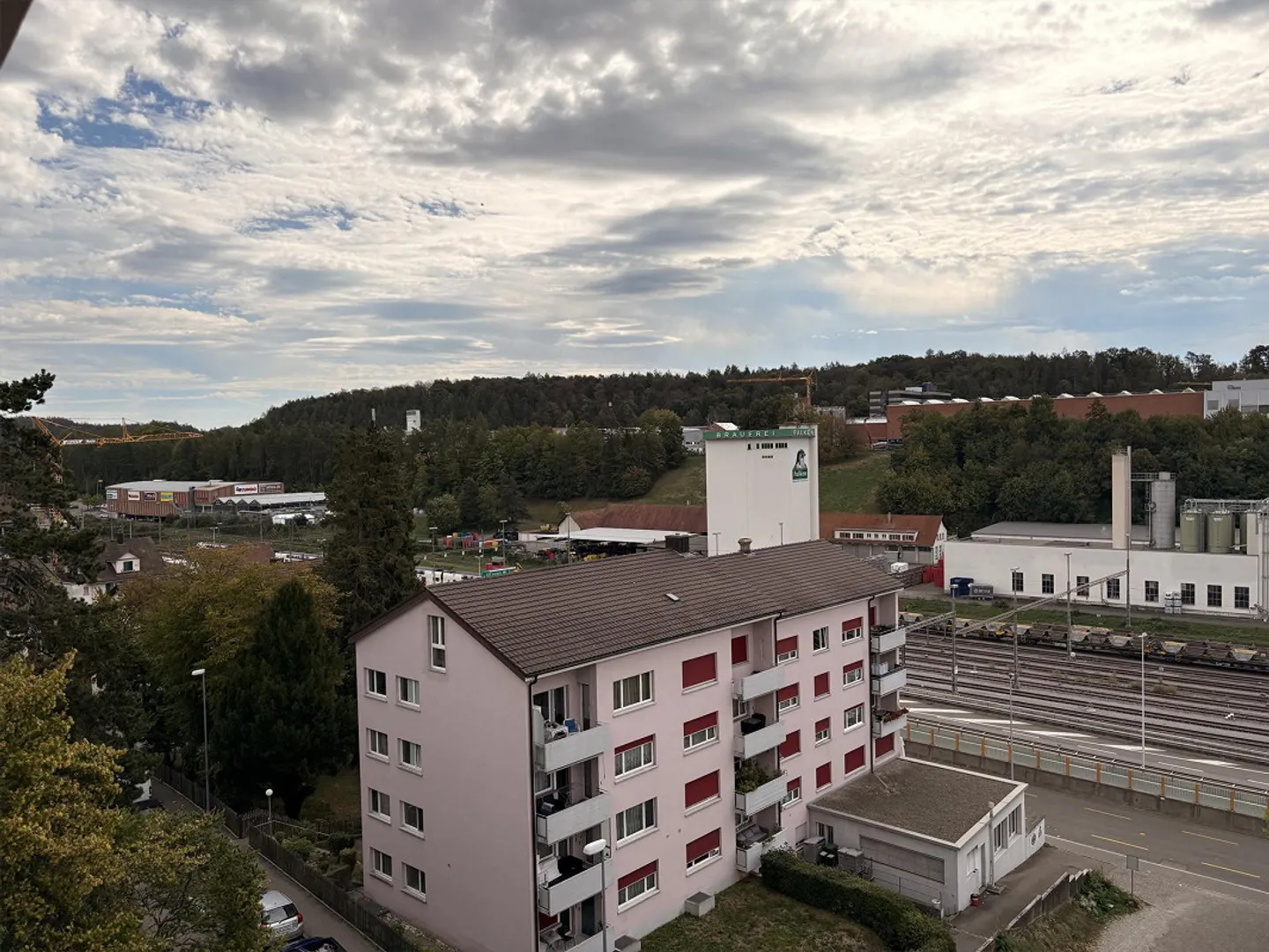 3.5-room apartment with sunny balcony - Photo 10 of 10