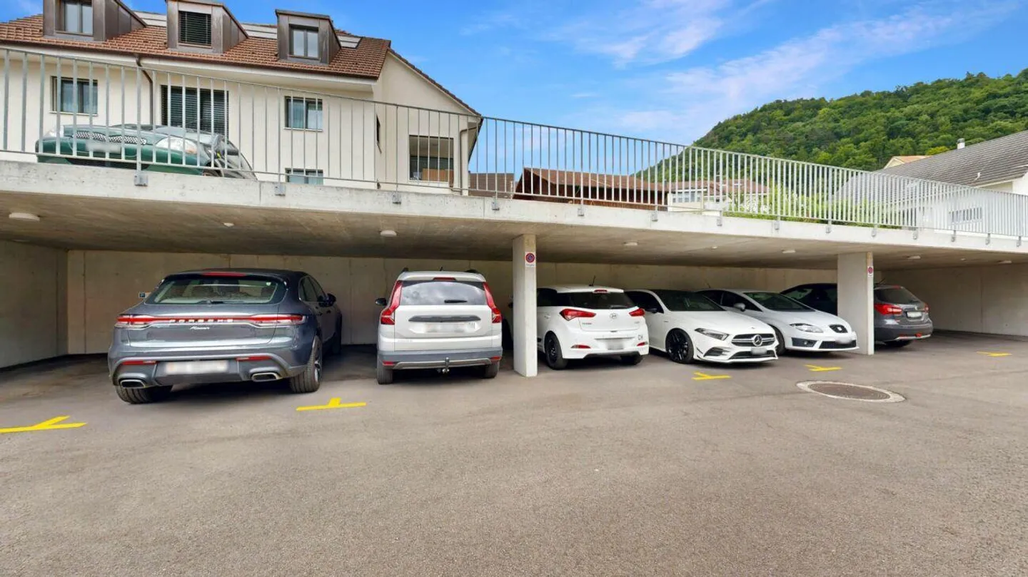 Modern 3.5-room apartment with private washing tower and carport - Photo 13 of 18