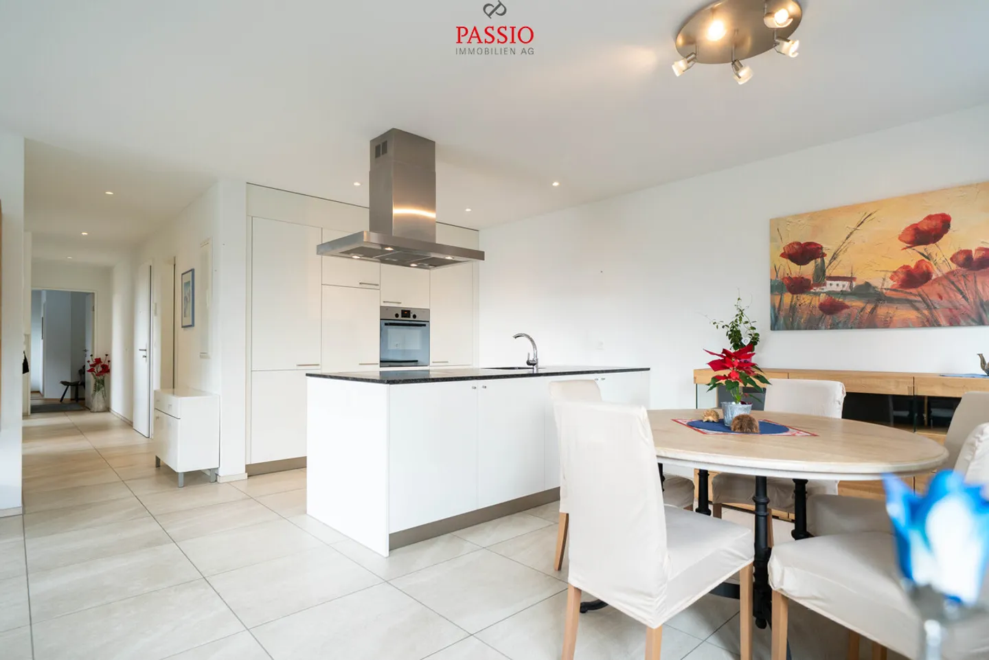 Moderne 4.5-Zimmer Wohnung mit Balkon an zentraler Lage - Foto 5 von 20