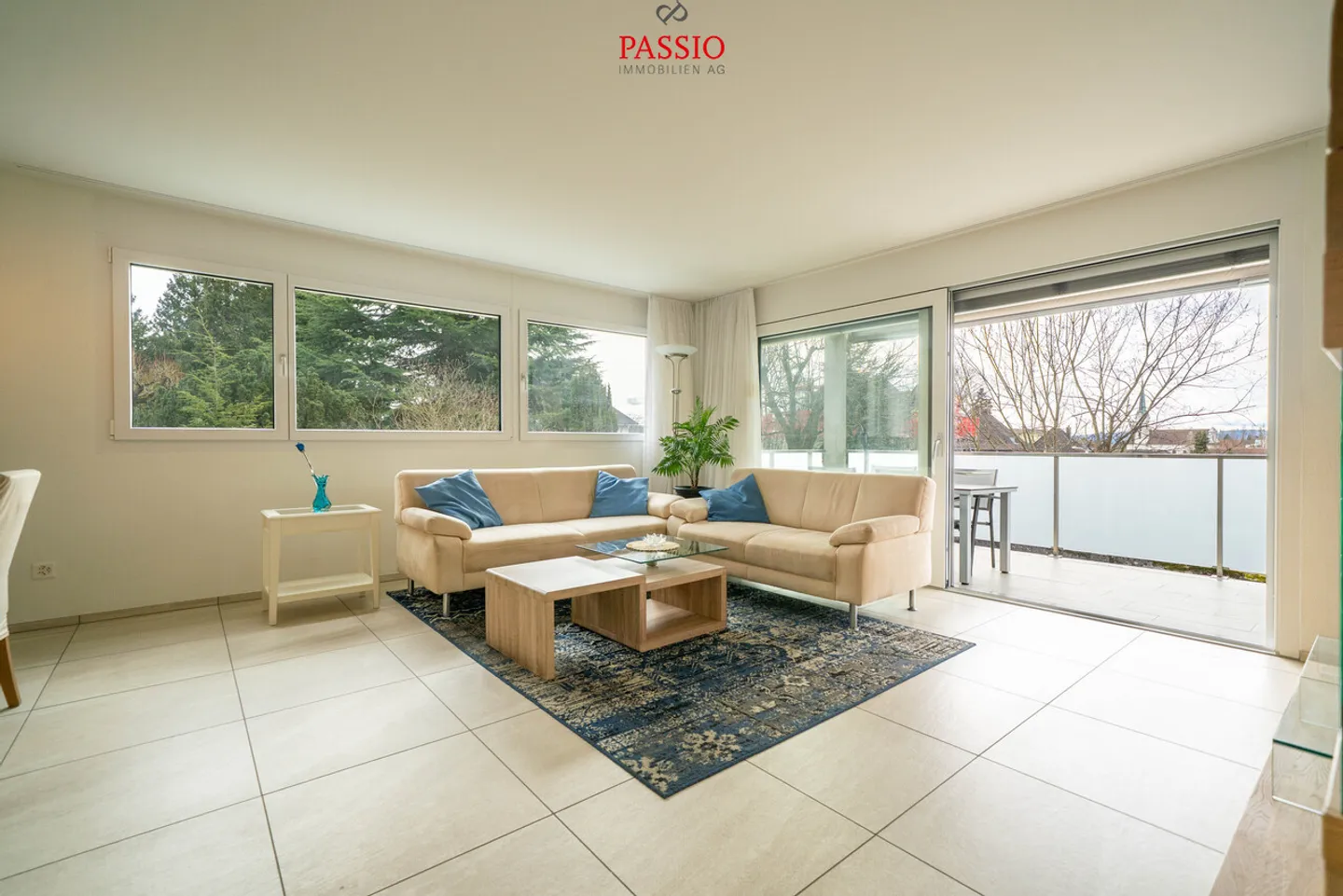 Moderne 4.5-Zimmer Wohnung mit Balkon an zentraler Lage - Foto 7 von 20