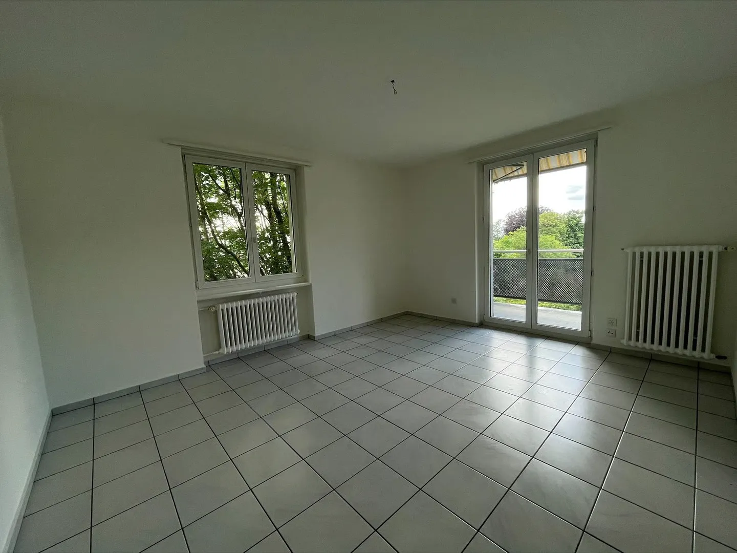 Teilrenovierte 3.5-Zimmer-Wohnung mit neuer Küche - Foto 11 di 16