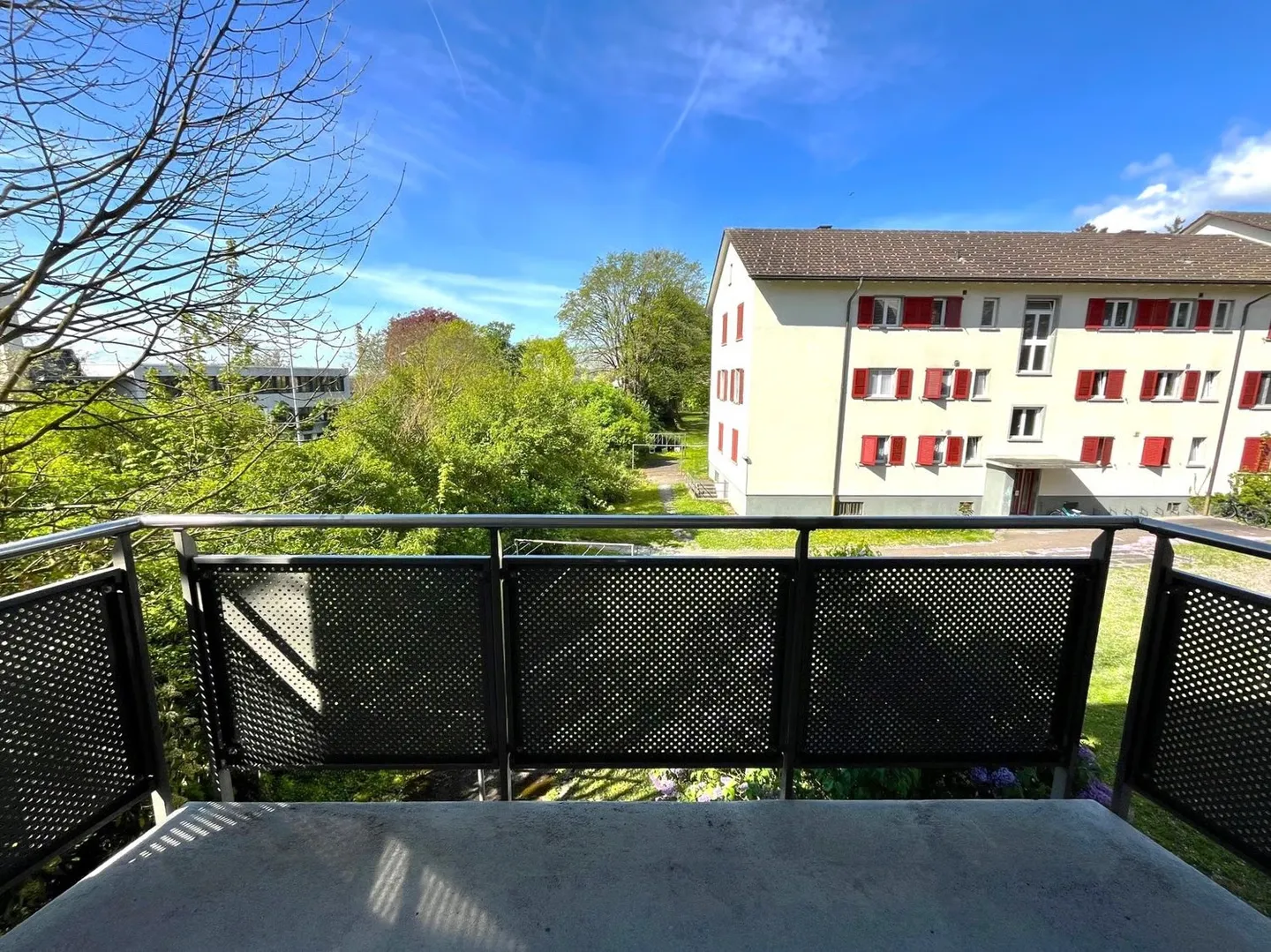 Teilrenovierte 3.5-Zimmer-Wohnung mit neuer Küche - Foto 15 di 16