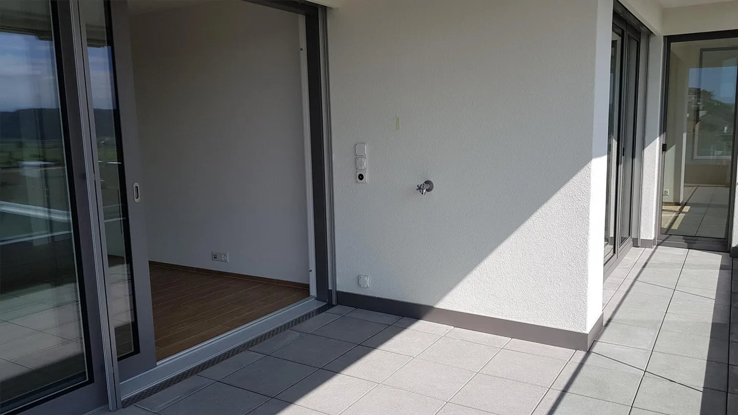 3.5 Room Attic Apartment in Wauwil - Photo 11 of 19