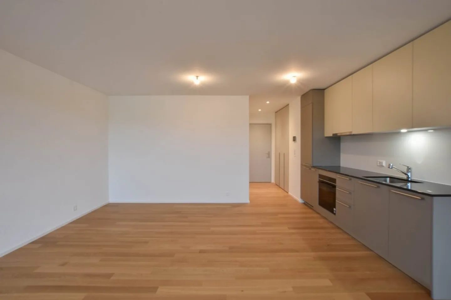 1,5-Zimmer-Wohnung im 3. Stock - Foto 2 von 4