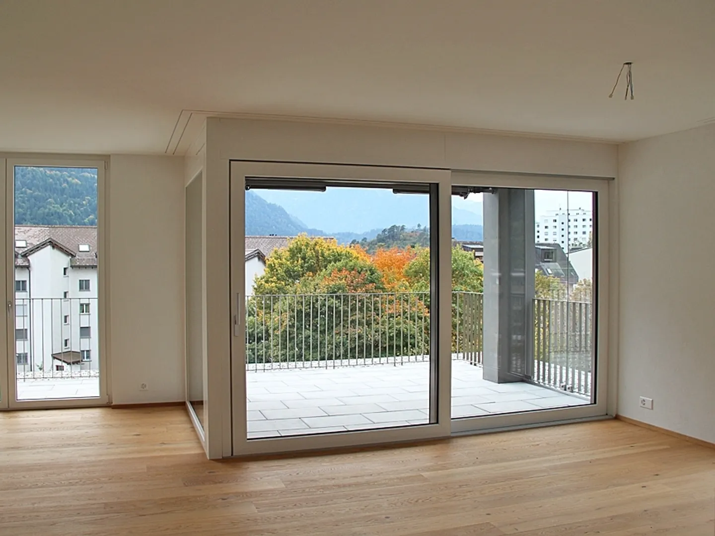 4.5 Room Penthouse Apartment in Ardislapark (D42) - Photo 3 of 5