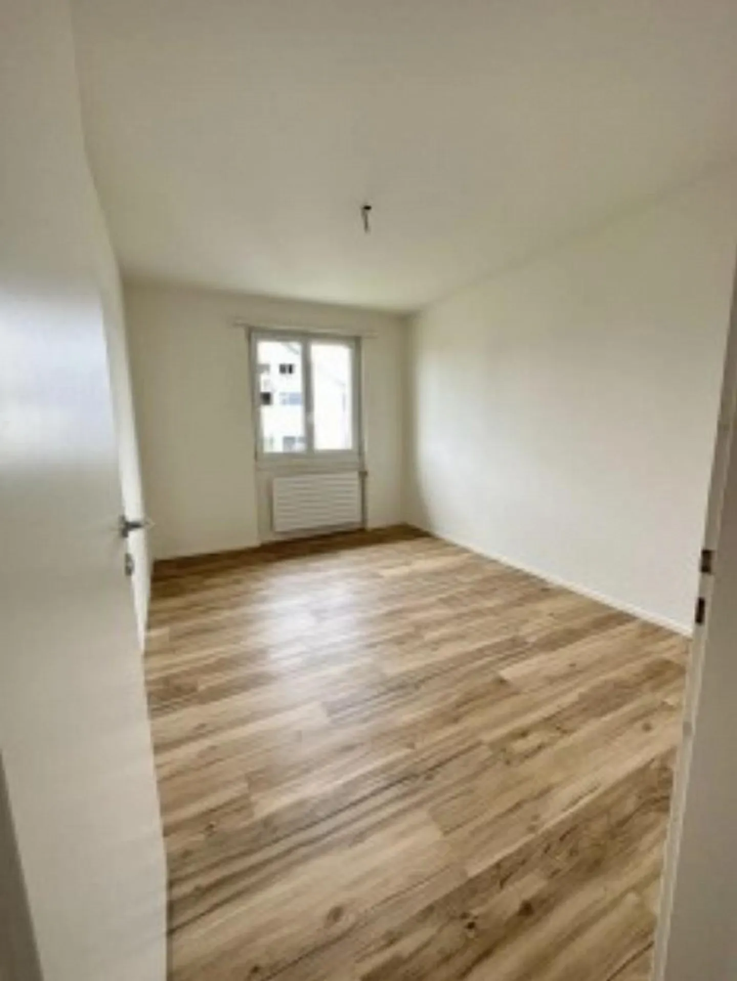 4.5 room apartment in a two-family house - Photo 3 of 12