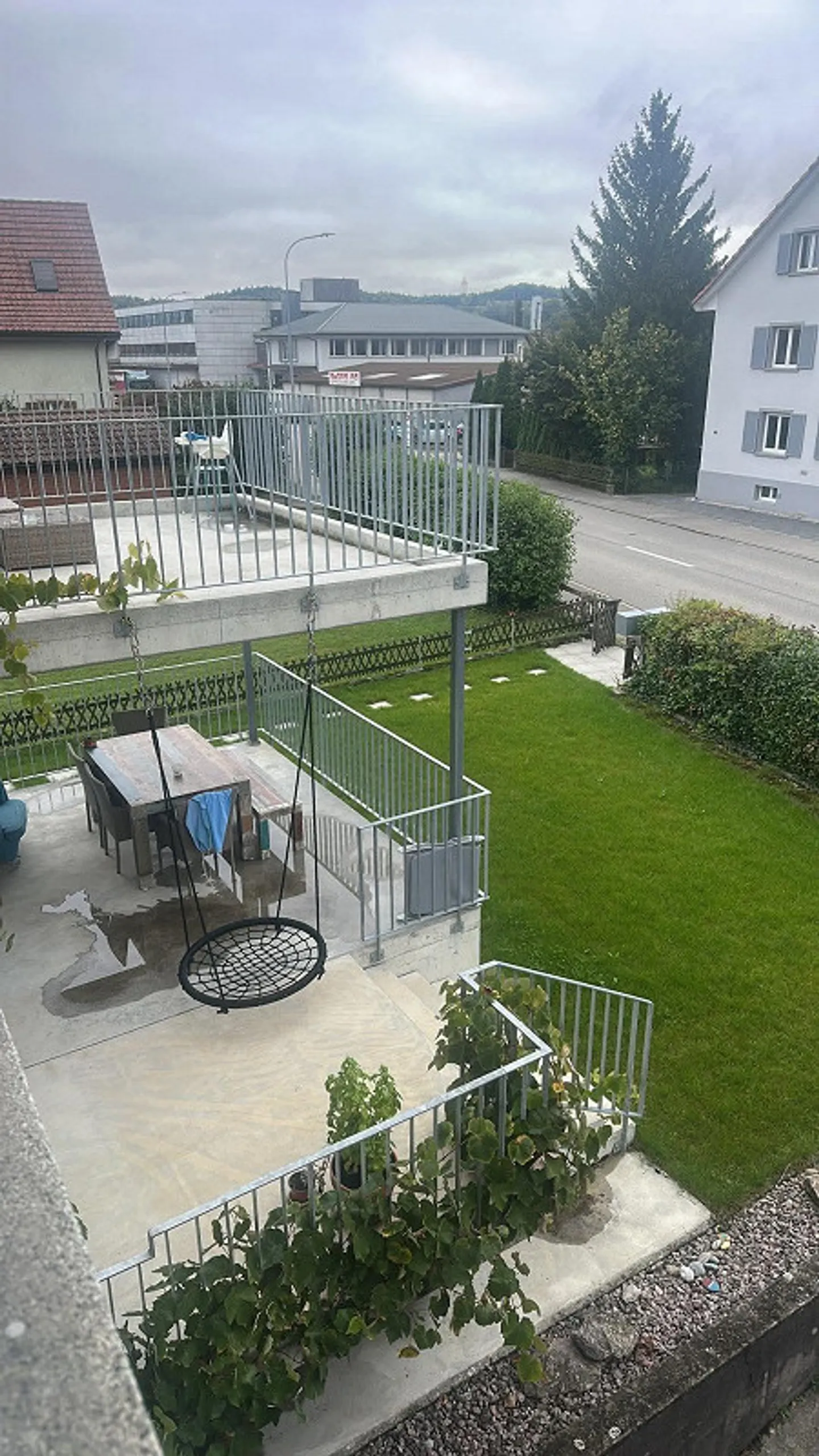 4.5 room apartment in a two-family house - Photo 4 of 12