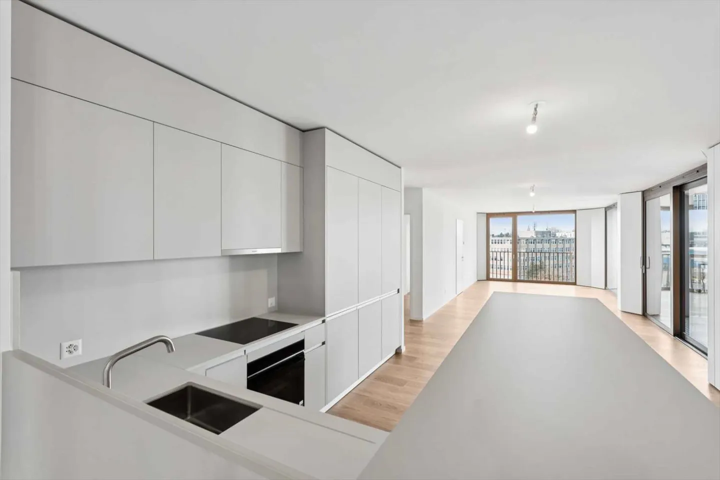 4-room apartment - Photo 4 of 7