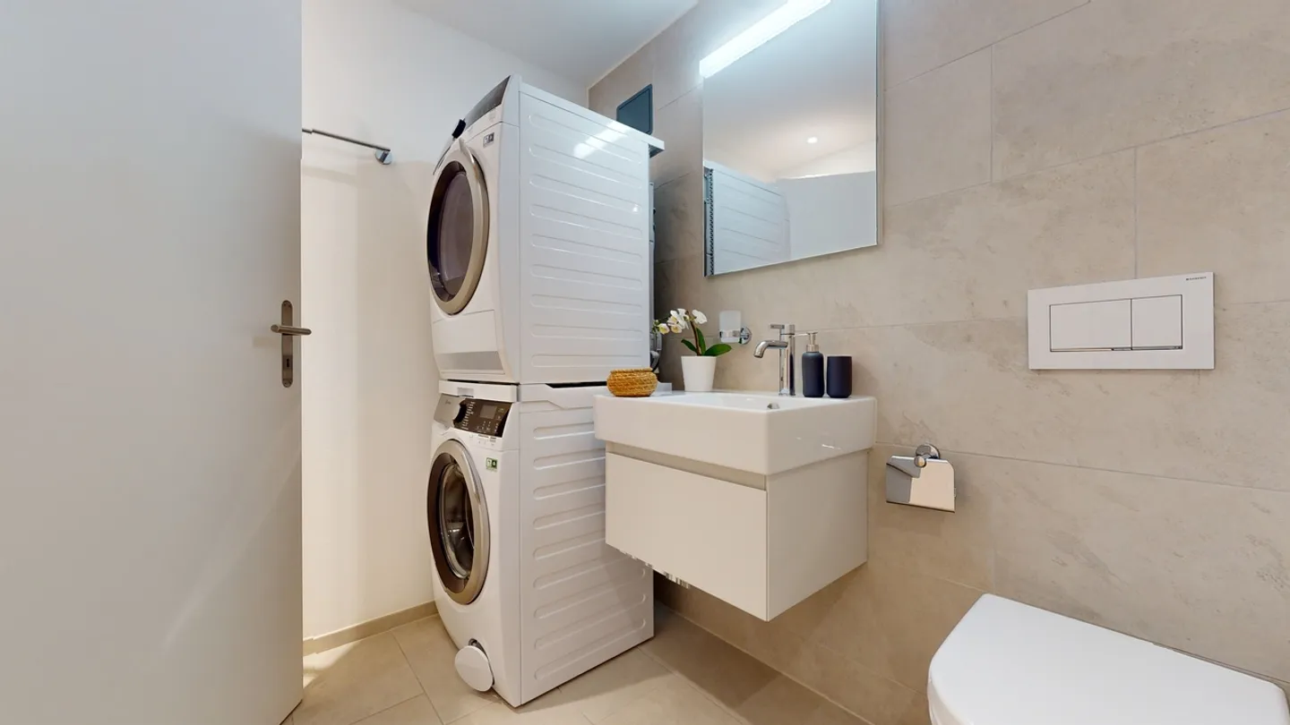Appartement rénové au cœur de Soleure ! Locataire immédiat recherché... - Photo 9 sur 13