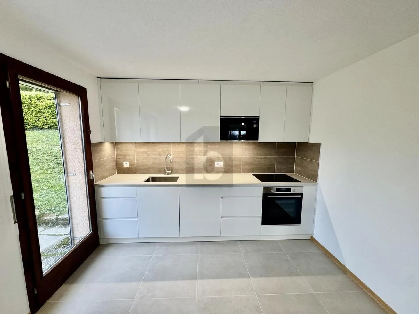 MAGNIFIKTE IMMOBILIE MIT SEEBLICK - Foto 4 von 6