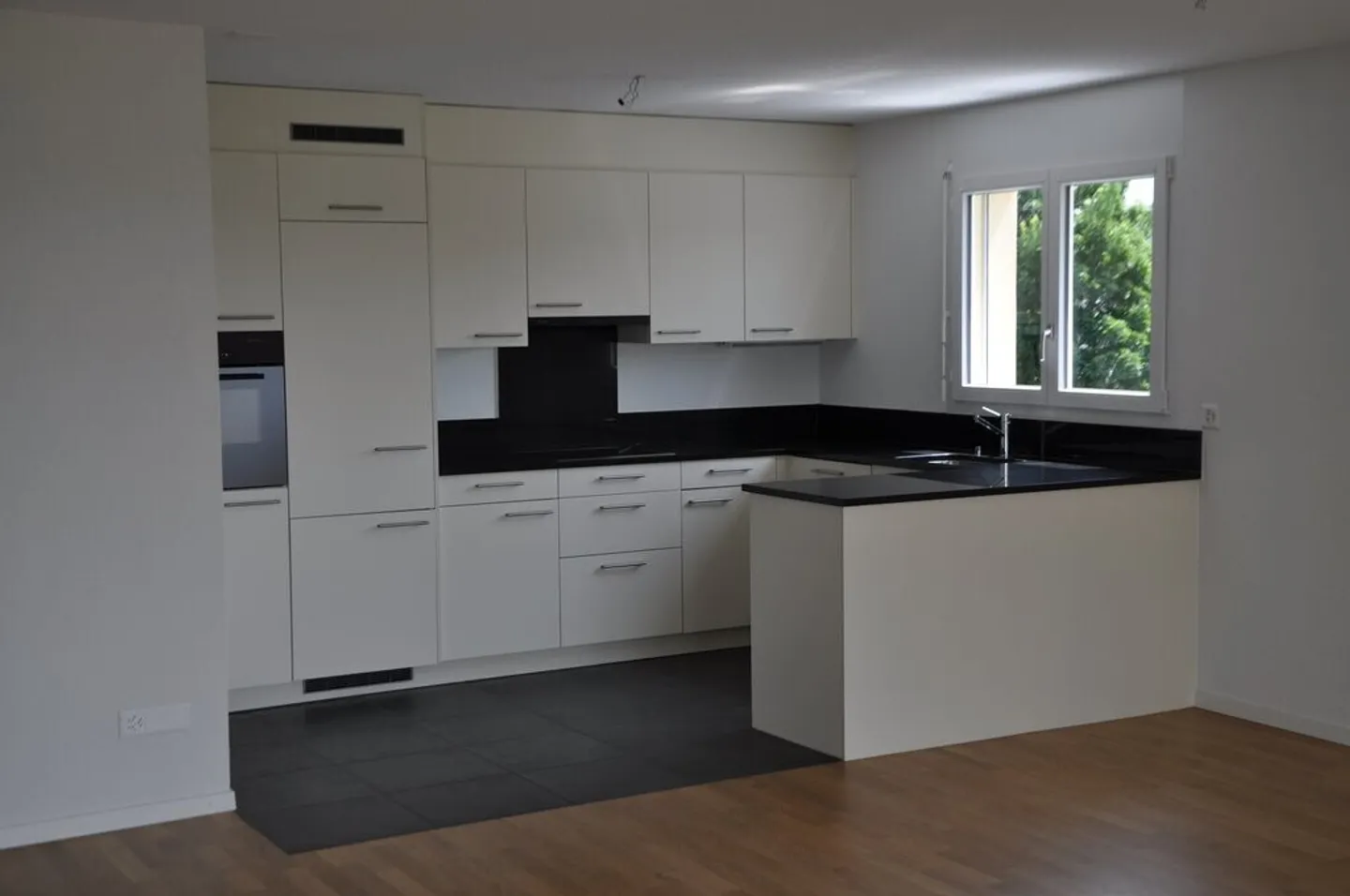 The perfect family apartment! - Photo 5 of 7