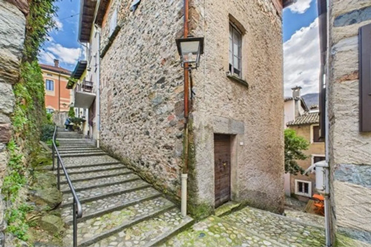Morcote - Maison du Centre du Village à Rénover - Photo 3 sur 15