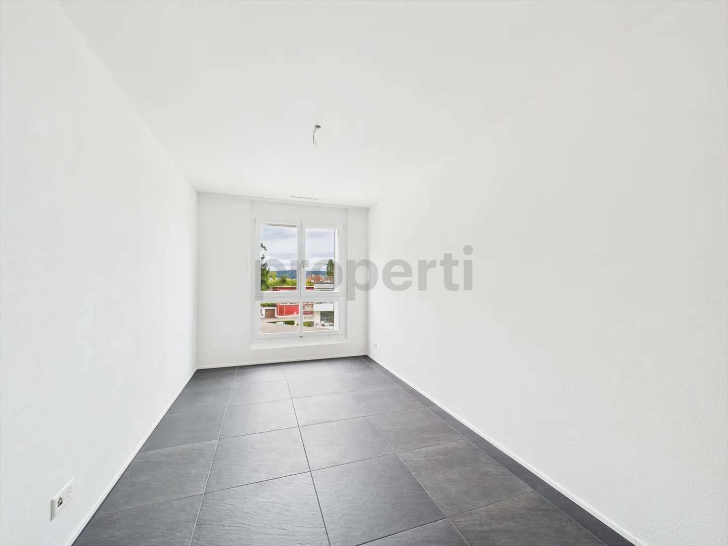 High-quality 4.5 room penthouse apartment in Oberglatt - Photo 7 of 13