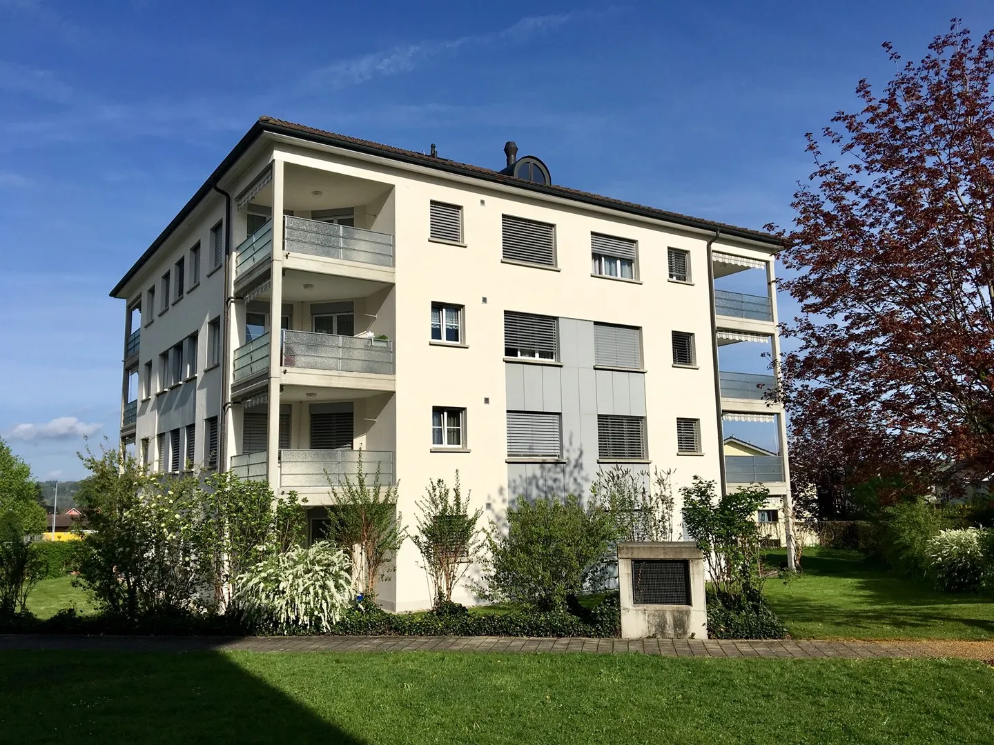 Parkplatz im Freien mieten - Foto 1 von 1