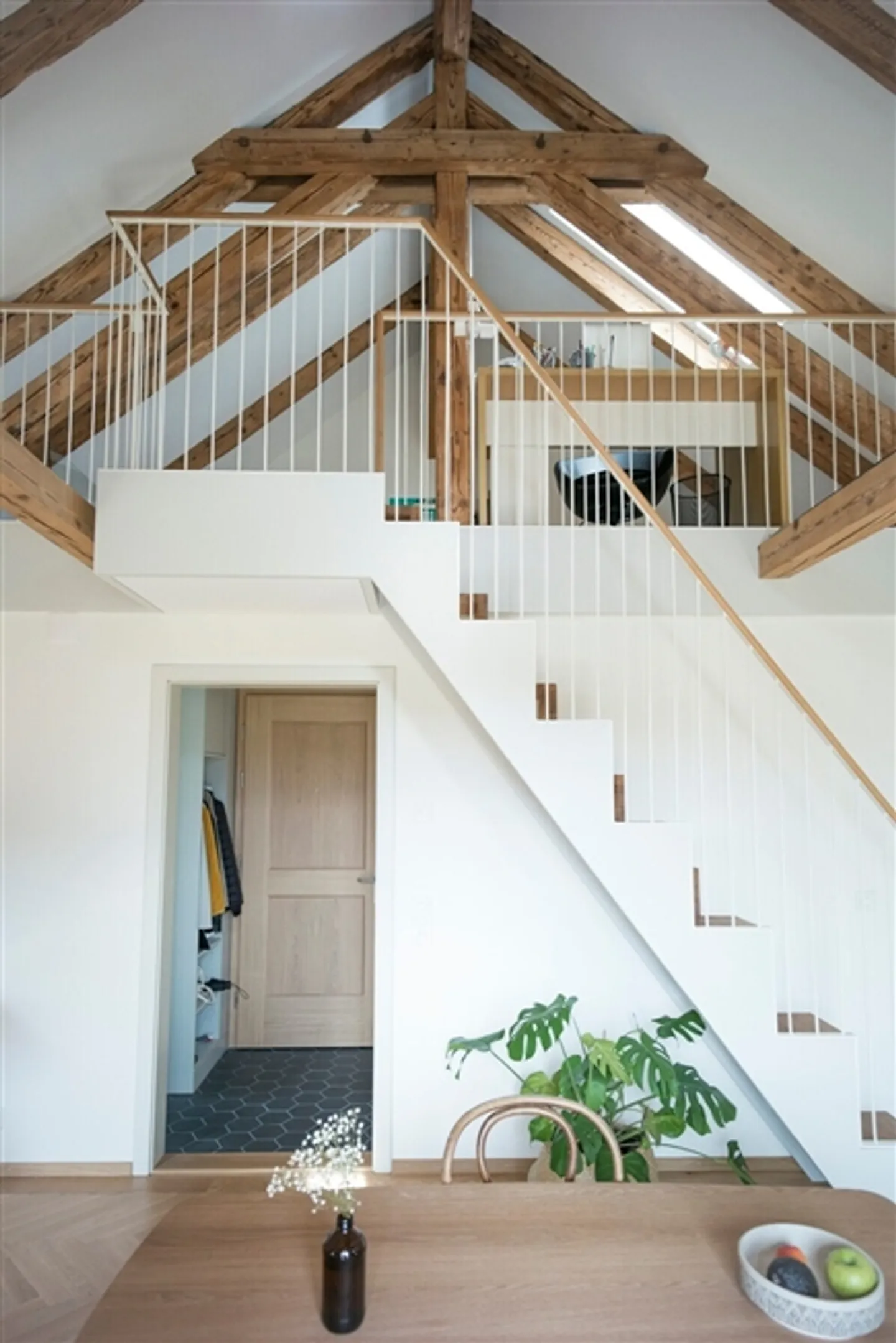 2½ ROOM ATTIC APARTMENT IN BERN - LORRAINE, FURNISHED, TEMPORARY - Photo 2 of 8