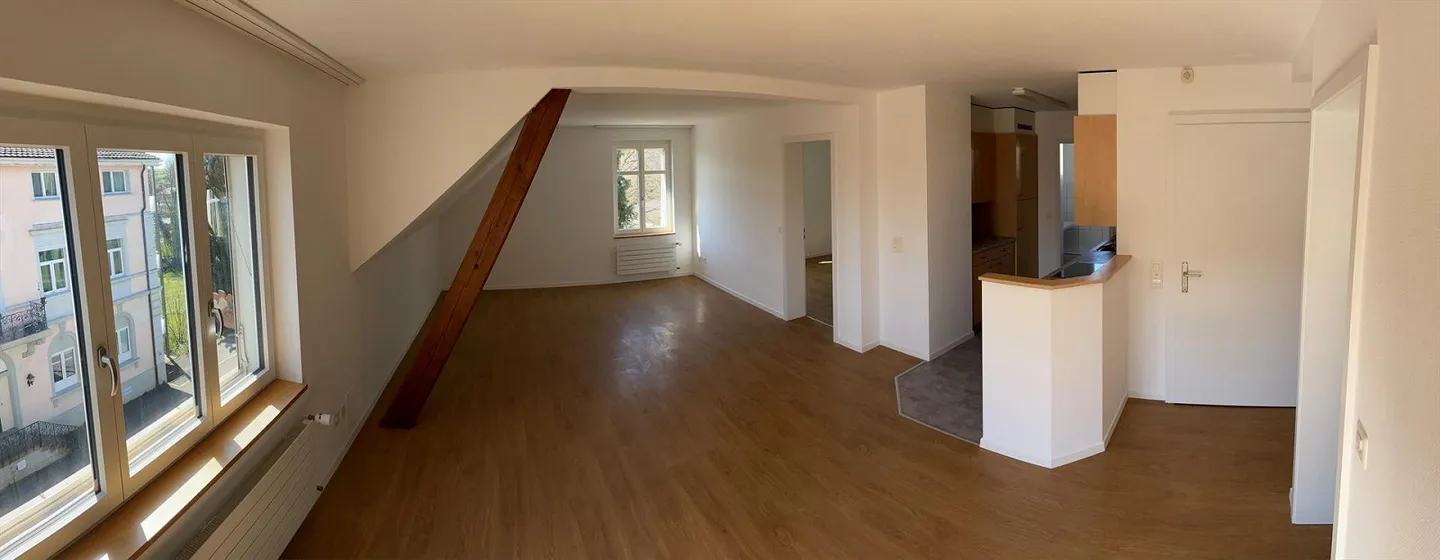 Central, bright 3 1/2 room apartment - Photo 12 of 13