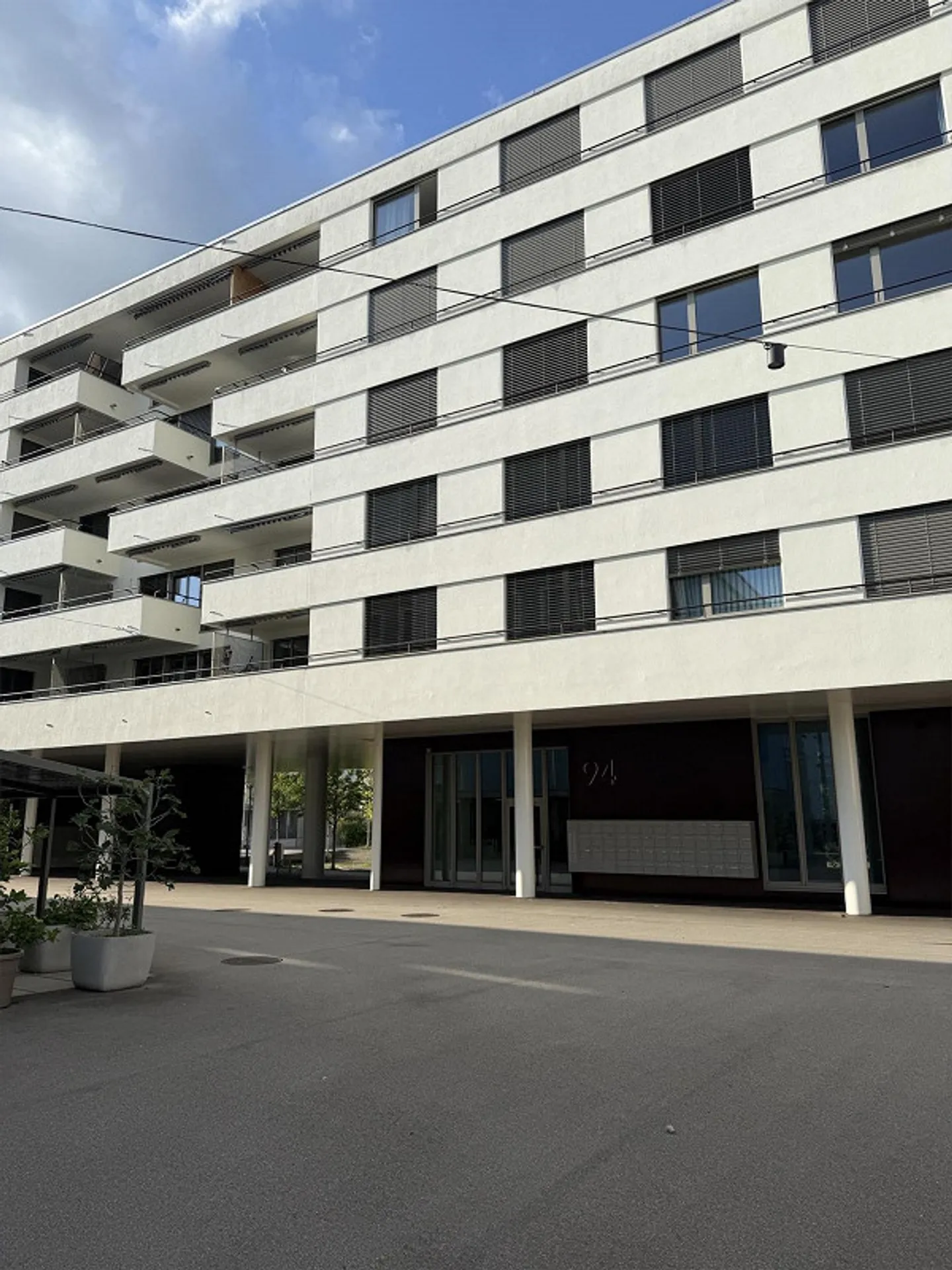 Modern WG Room near Zurich for Students & Young Professionals - Photo 3 of 17