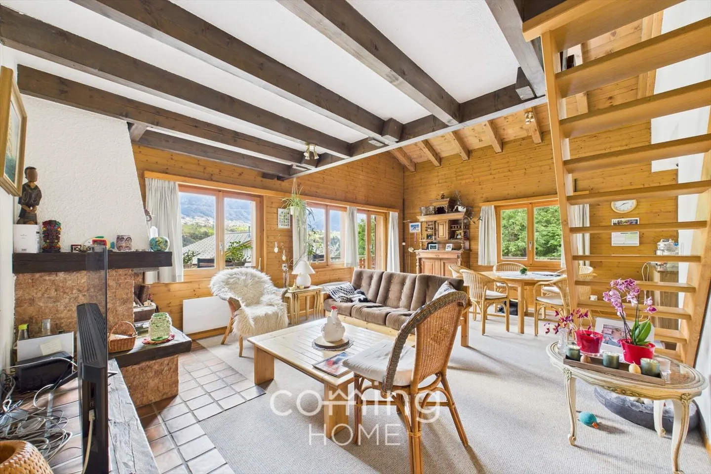 Two-family house in Bitsch - flexible use, with large garden and new photovoltaic system - Photo 1 of 13
