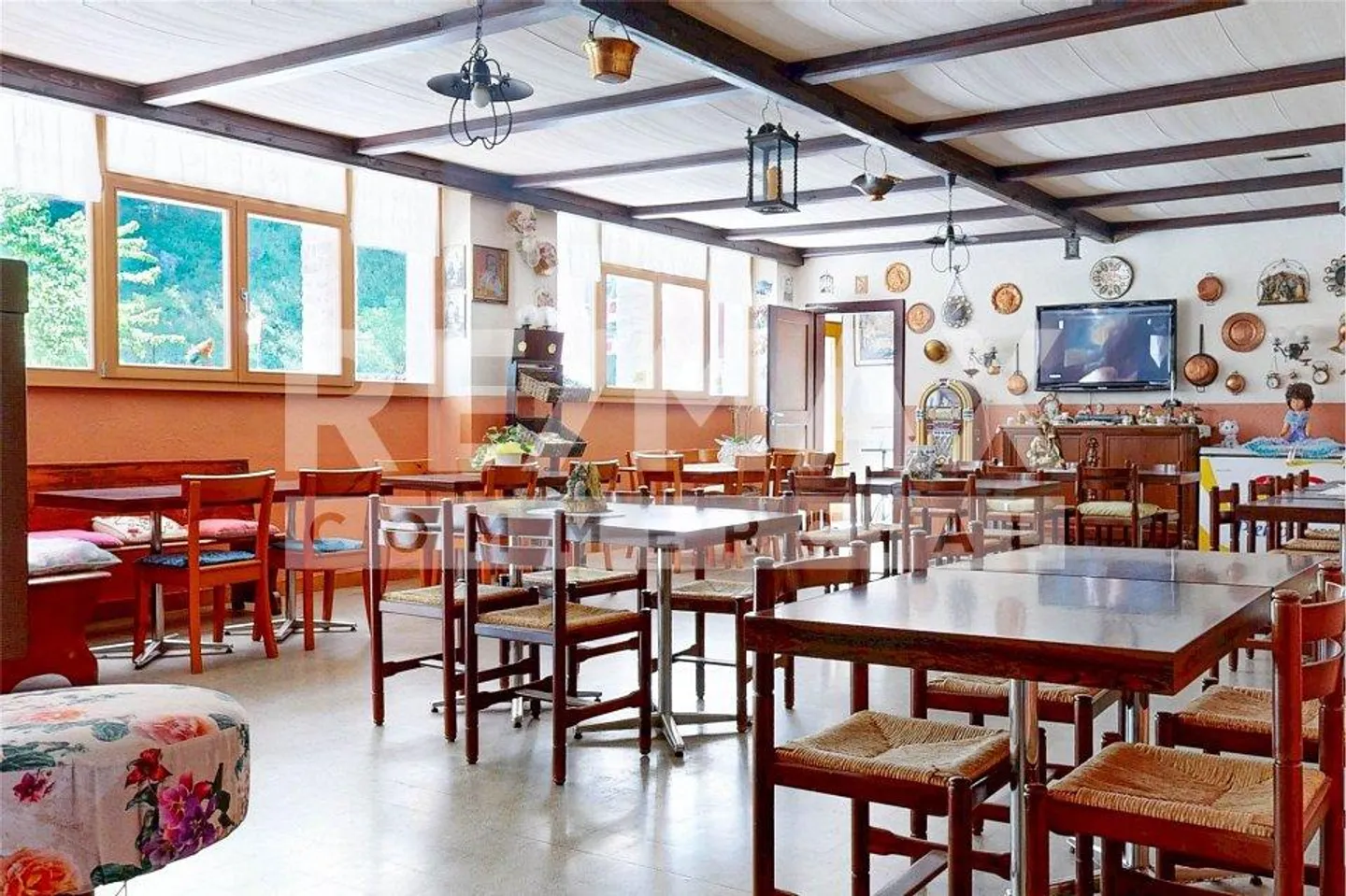 Motel avec restaurant au cœur de la Val Calanca (Rossa, GR) - Photo 6 sur 13