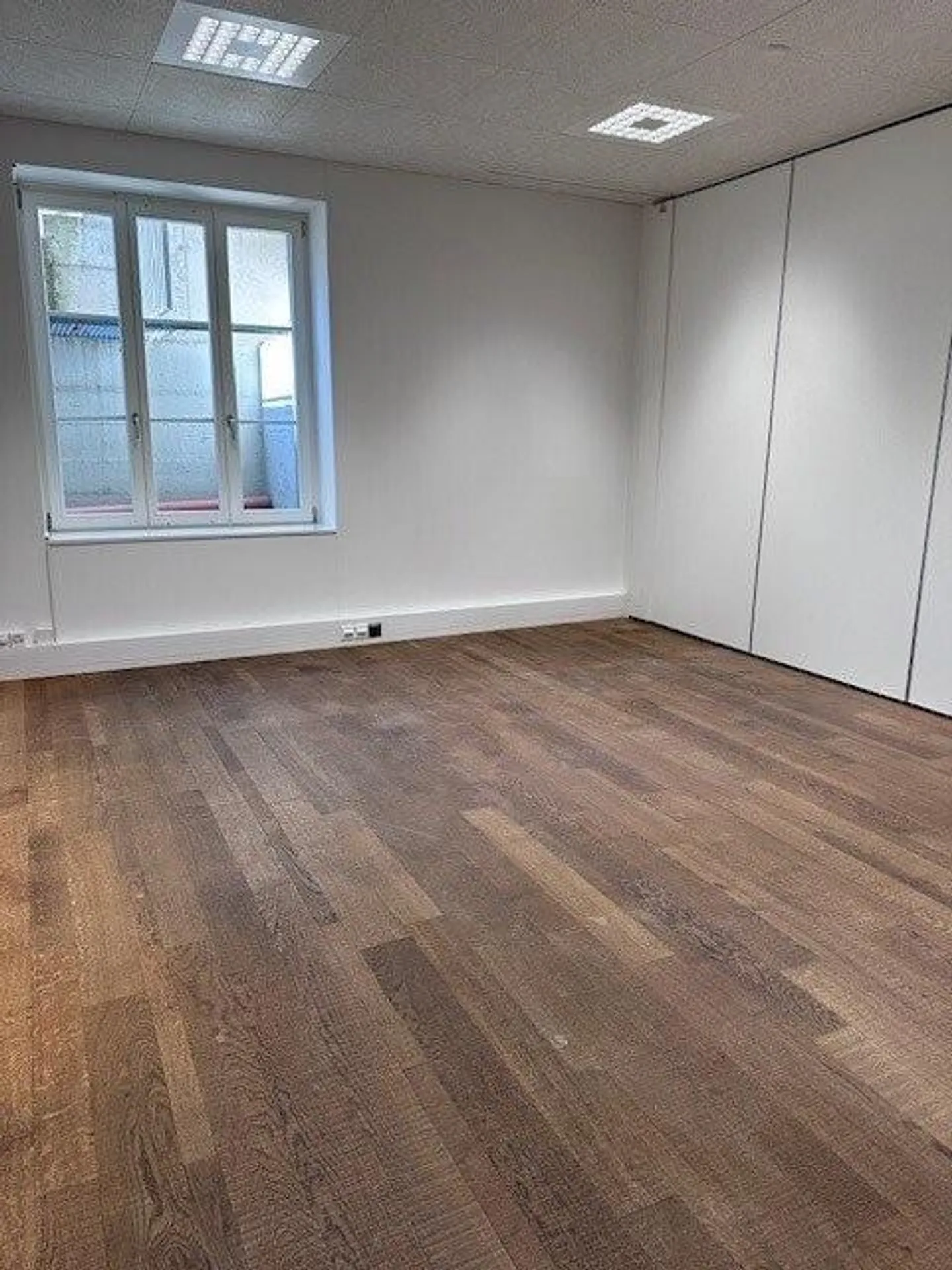 Commercial/Office Space for Rent in Burgdorf - Photo 7 of 7
