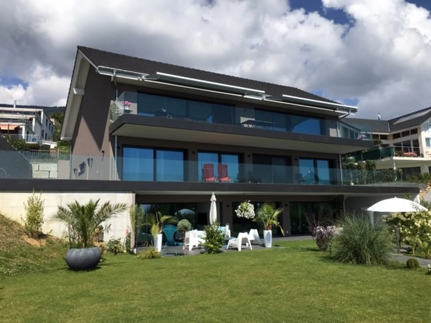 Appartamento con terrazza 4,5 stanze - Foto 2 di 9