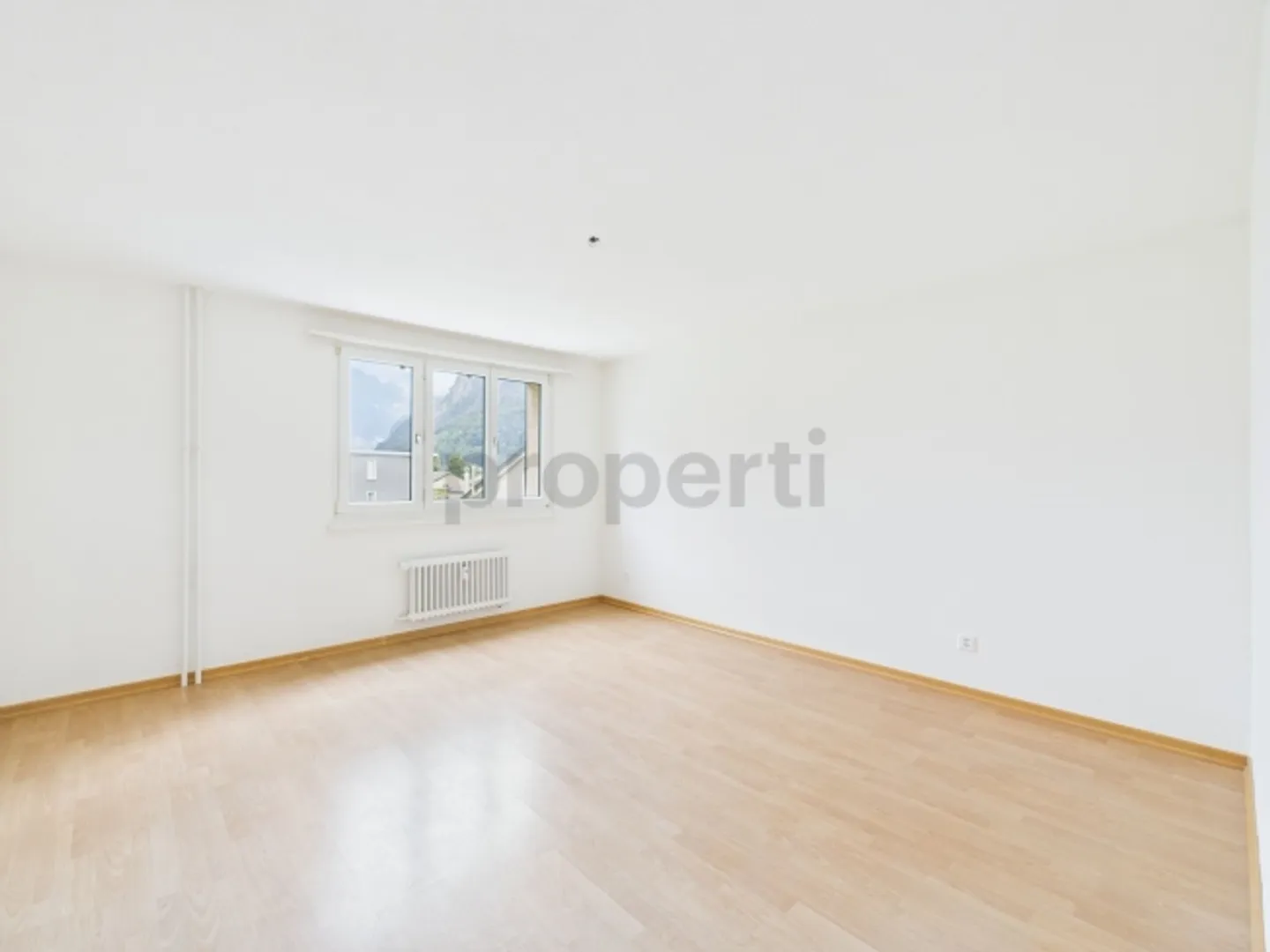 Appartamento luminoso di 4,5 stanze a Glarus Nord - Foto 6 di 10