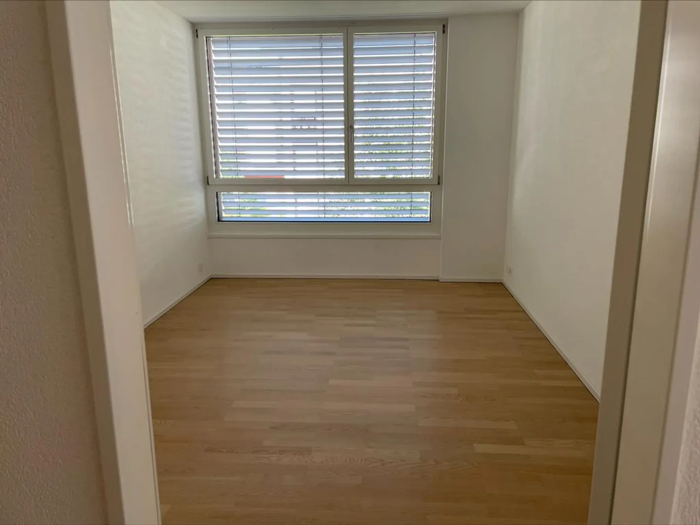 Light-flooded 3.5-room apartment in a central location - Photo 5 of 10