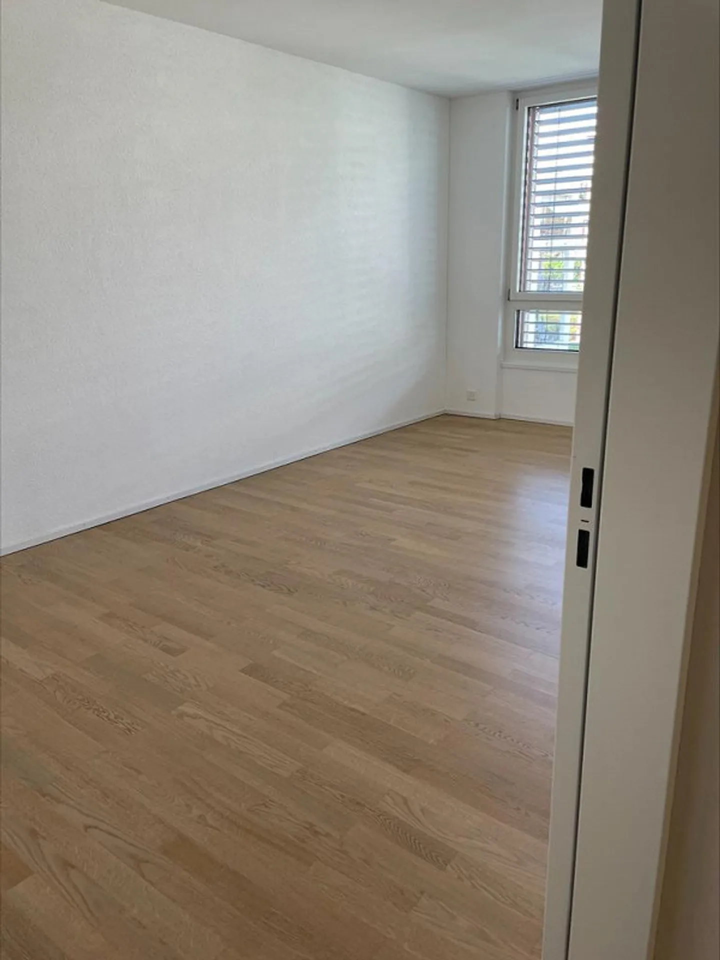 Light-flooded 3.5-room apartment in a central location - Photo 6 of 10