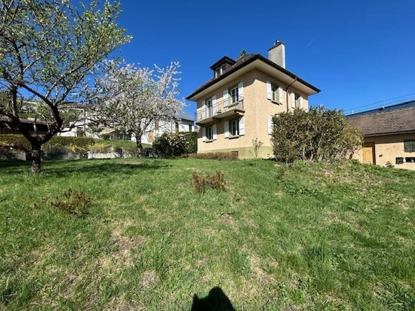 ZU VERMIETEN
VILLA
LAUSANNE - Foto 1 von 9