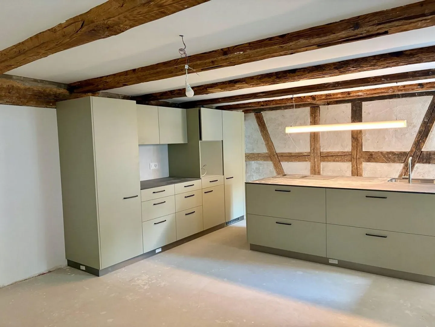 Luminoso appartamento di 4 1/2 locali con ampio balcone - Foto 1 di 6