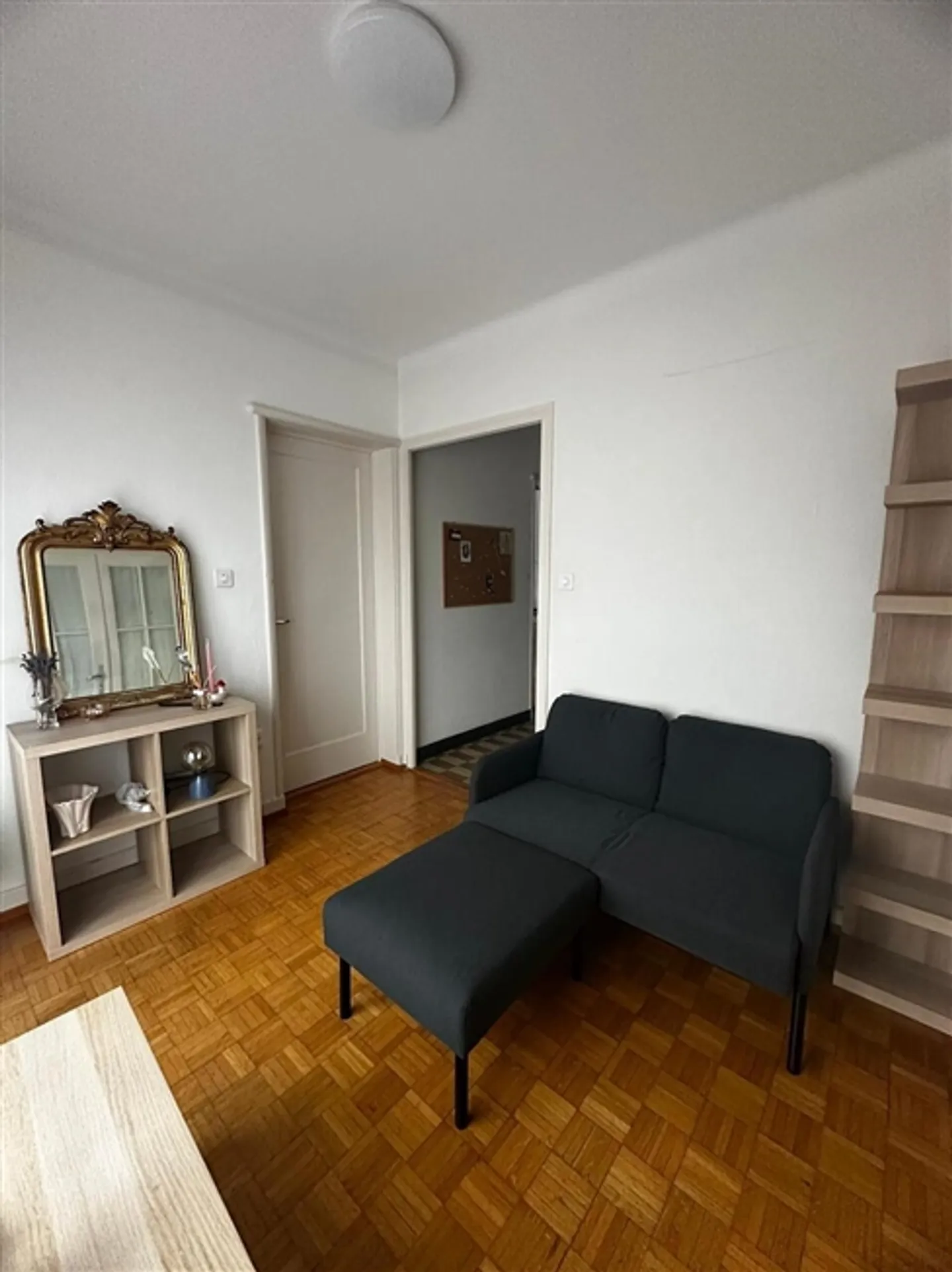 LAUSANNE, Zimmer im Stadtzentrum, ideal für Studentinnen - Foto 2 von 7