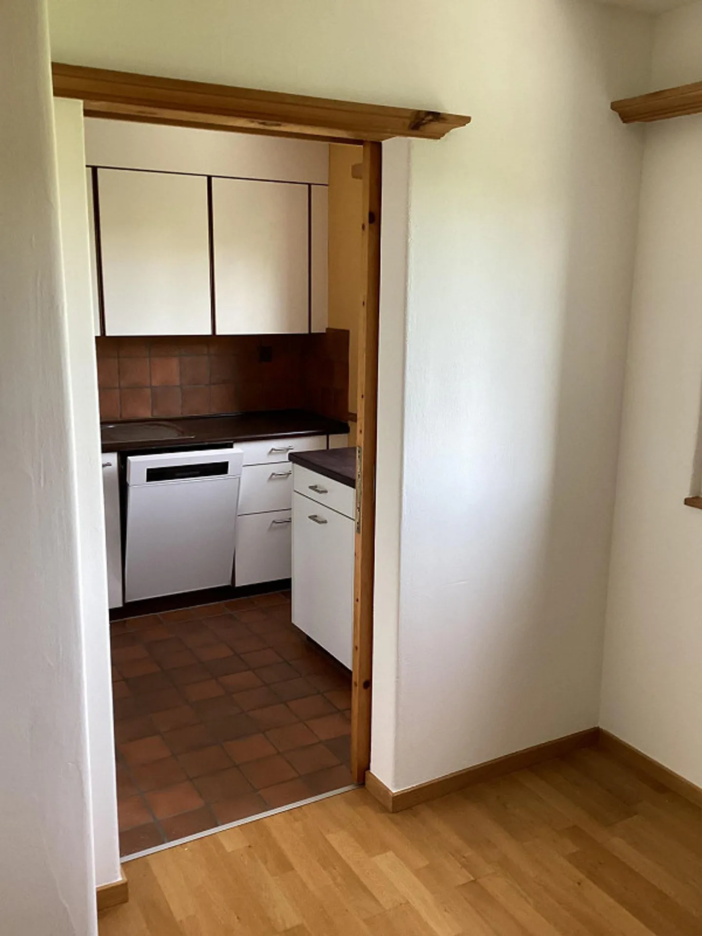 4.5 Room Apartment - Photo 5 of 14