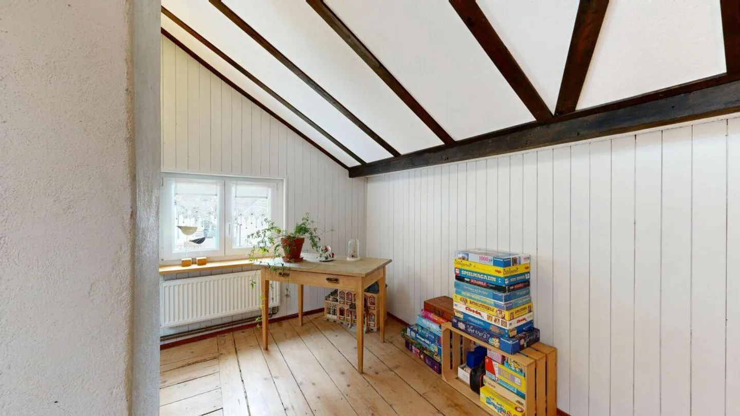 Well-kept gem with many advantages - Photo 10 of 18