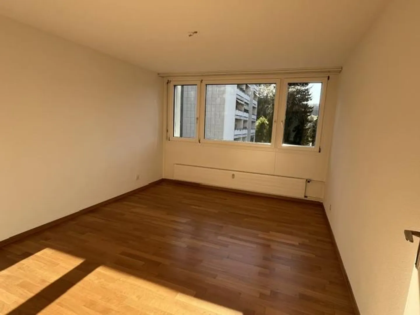 Appartement 3.5 pièces partiellement rénové - Photo 5 sur 10