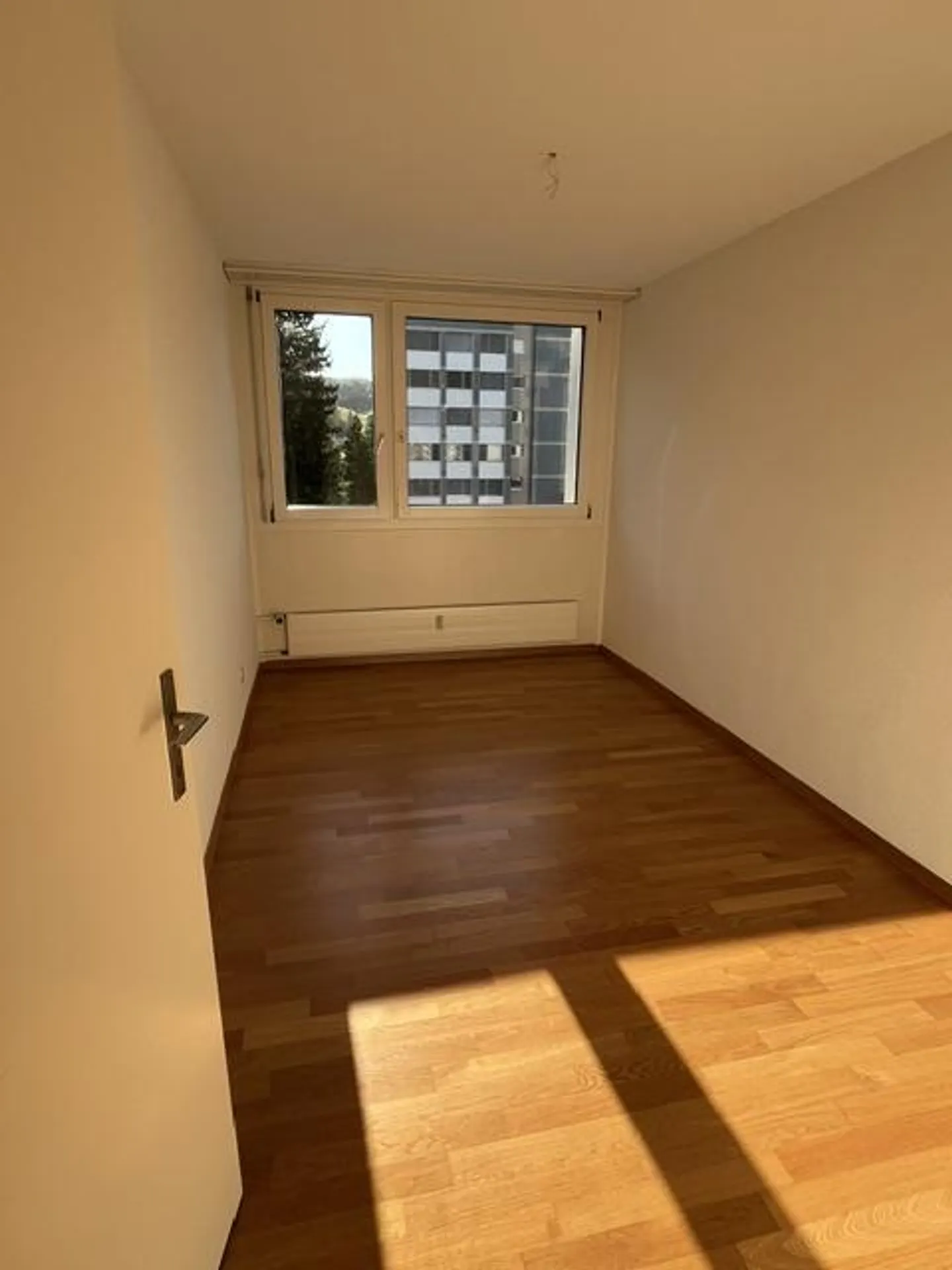 Appartement 3.5 pièces partiellement rénové - Photo 6 sur 10