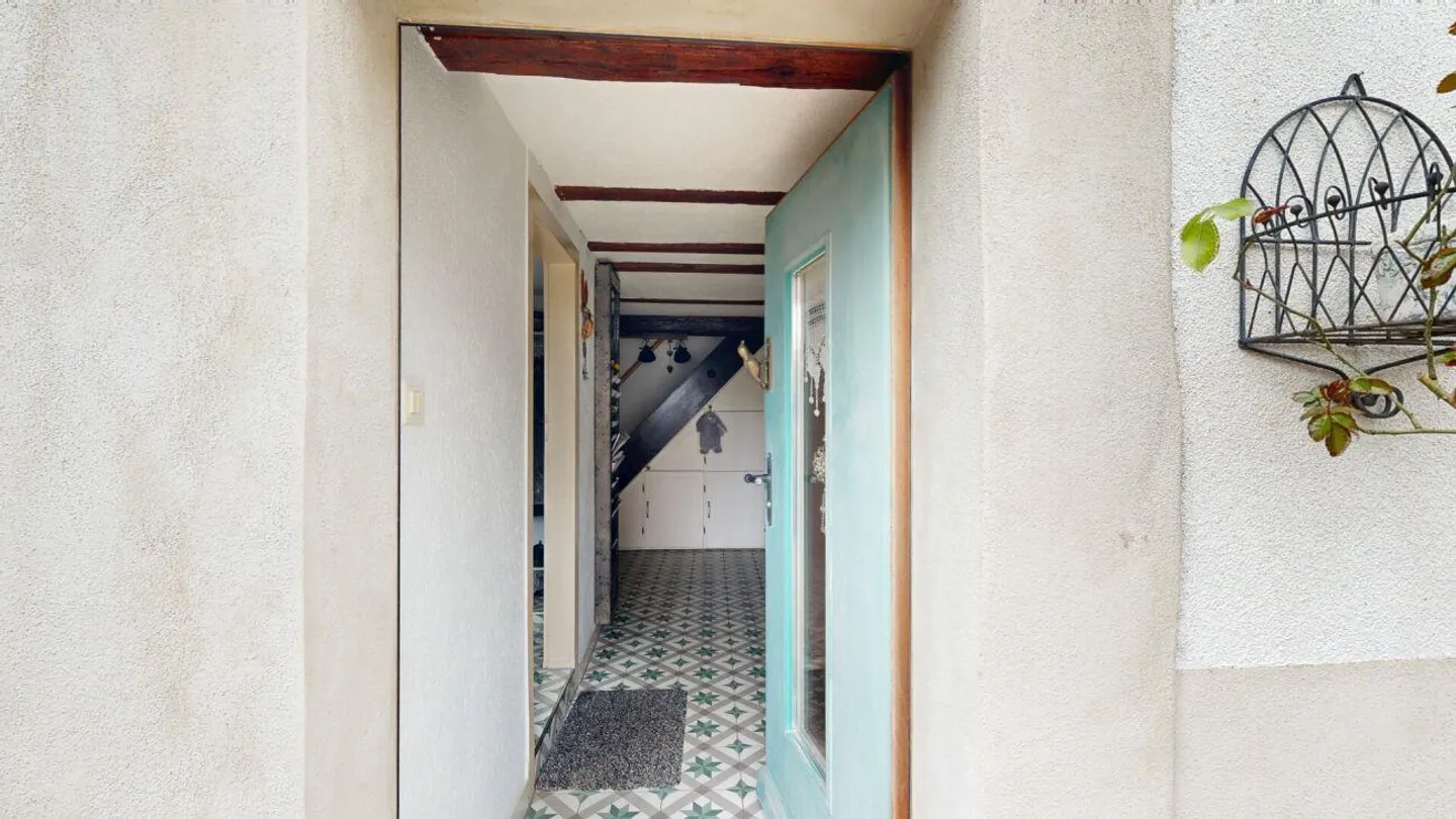 Well-kept gem with many advantages - Photo 4 of 18