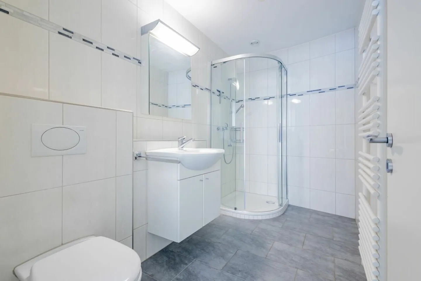 Exklusive Zweitwohnung mit spektakulärer Aussicht - Foto 4 von 12