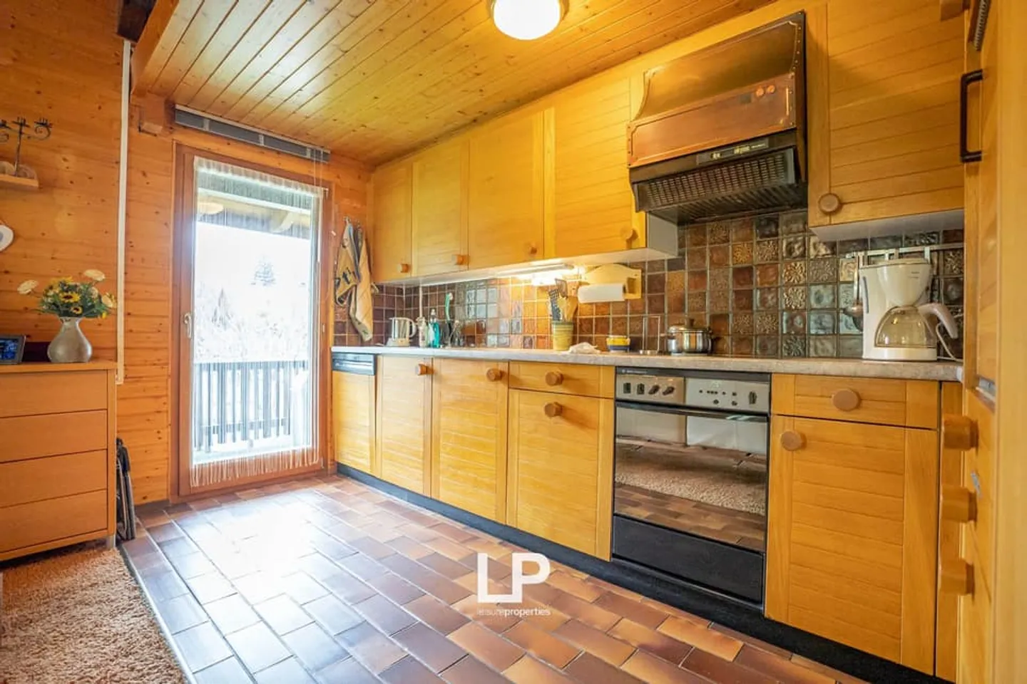 Chalet Castanea is a 5-bedroom chalet in the green nature of Möre - Photo 6 of 13