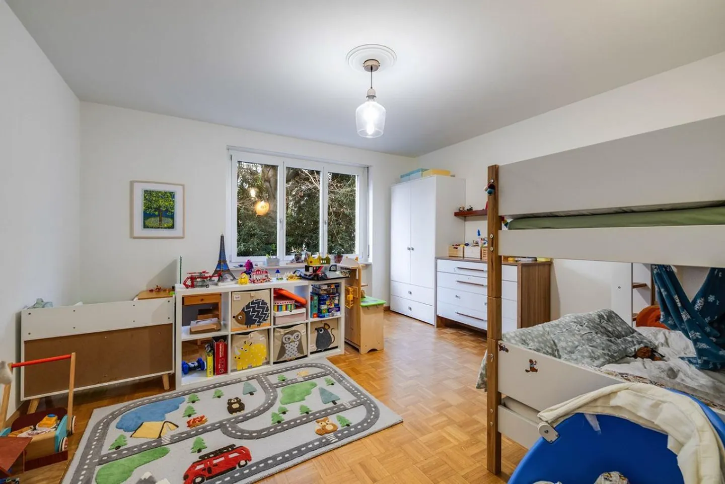 Spacious property with flexible usable basement - Photo 8 of 18