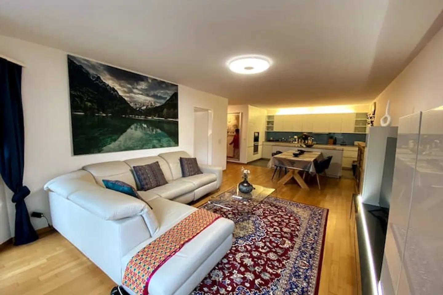 Apartment for rent - Photo 2 of 10