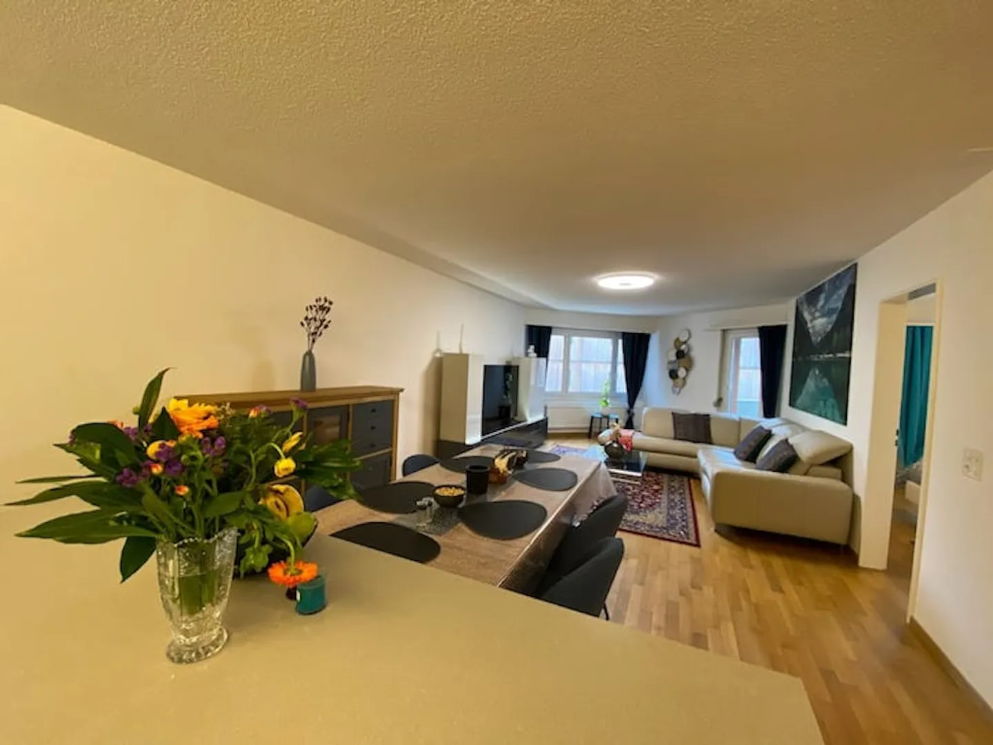 Apartment for rent - Photo 4 of 10