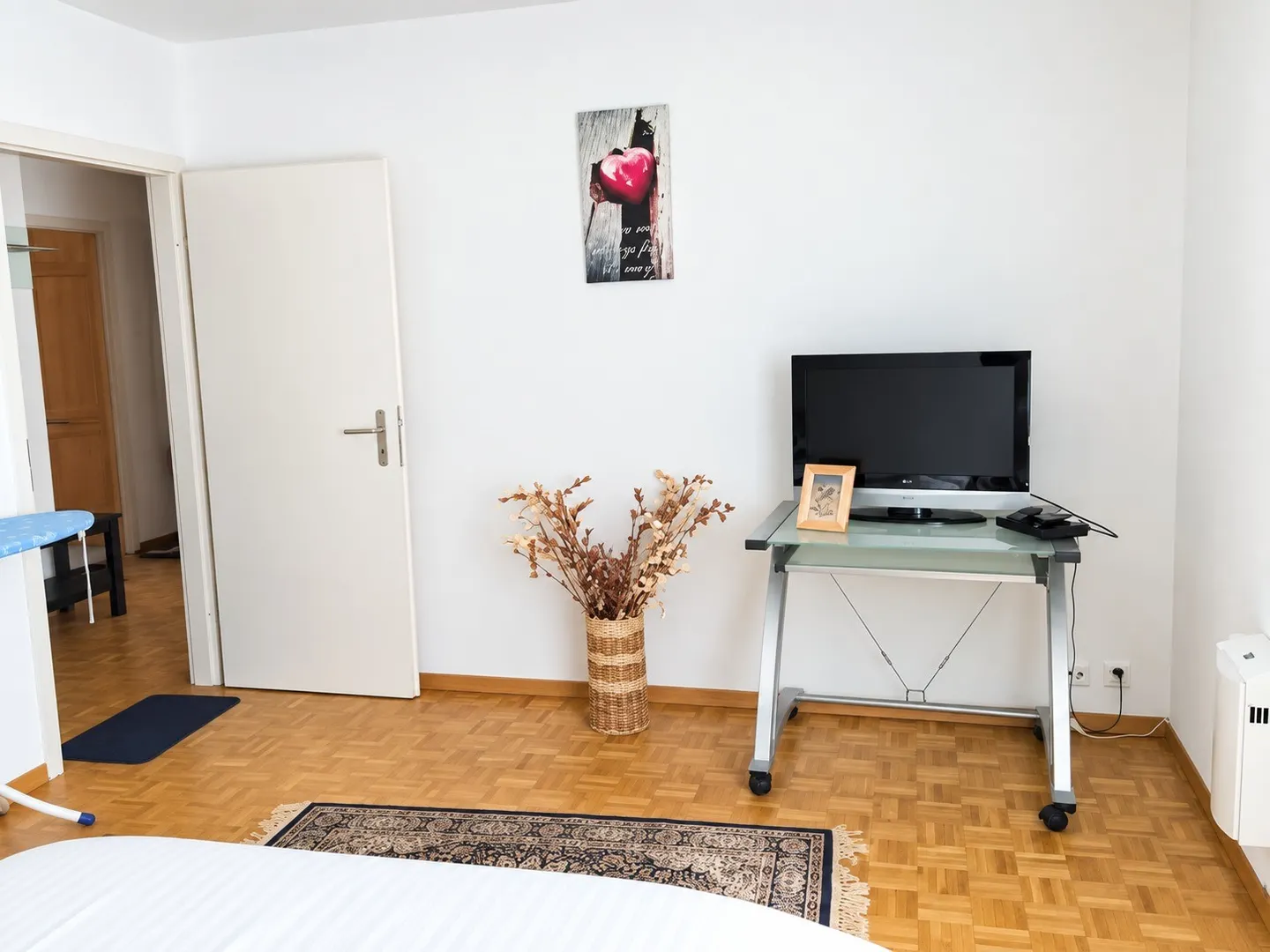 ⭐Incantevole appartamento arredato di 3.5 locali con balcone a Opfikon - Foto 5 di 13