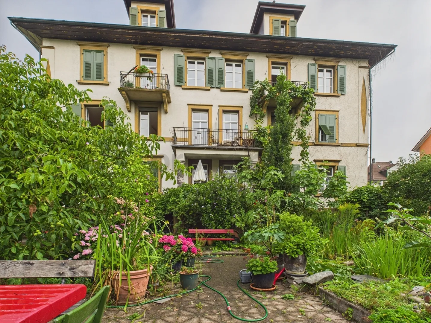 Charming 3.5-room apartment in Solothurn - Photo 1 of 13