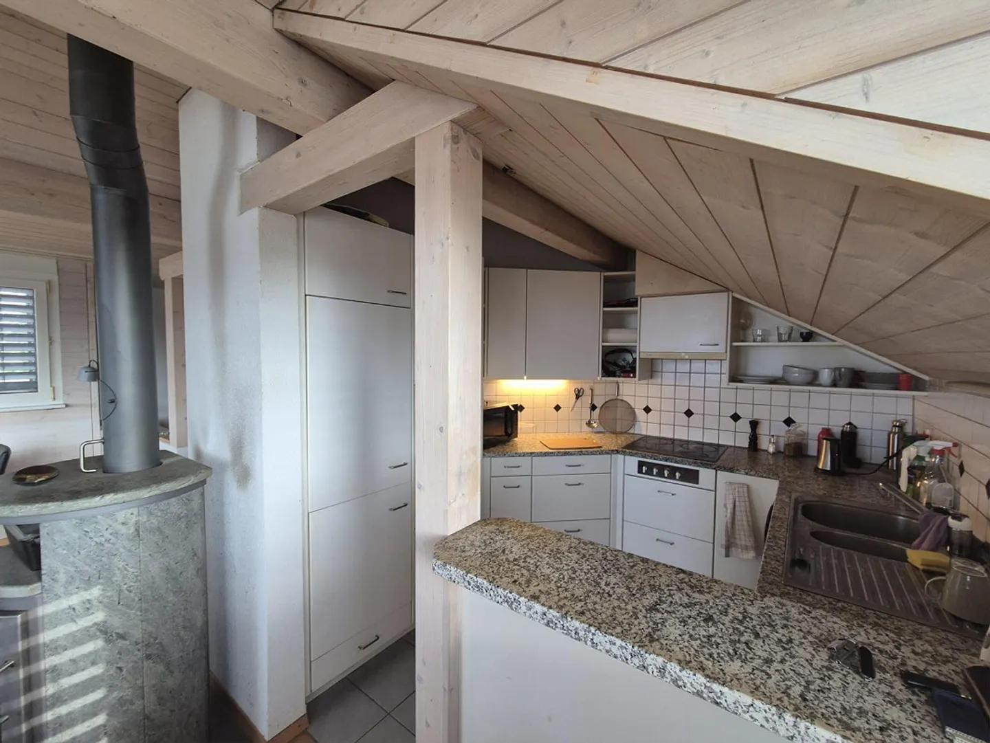 Gemütliche Dachwohnung mit Seesicht - Foto 2 von 6