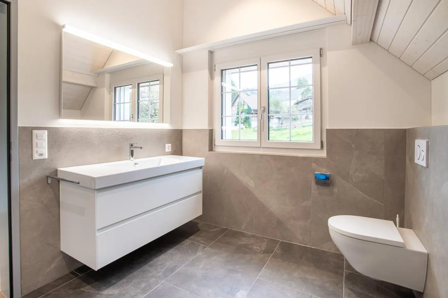 Moderner Neubau inmitten der Appenzeller Hügellandschaft - Foto 3 von 15