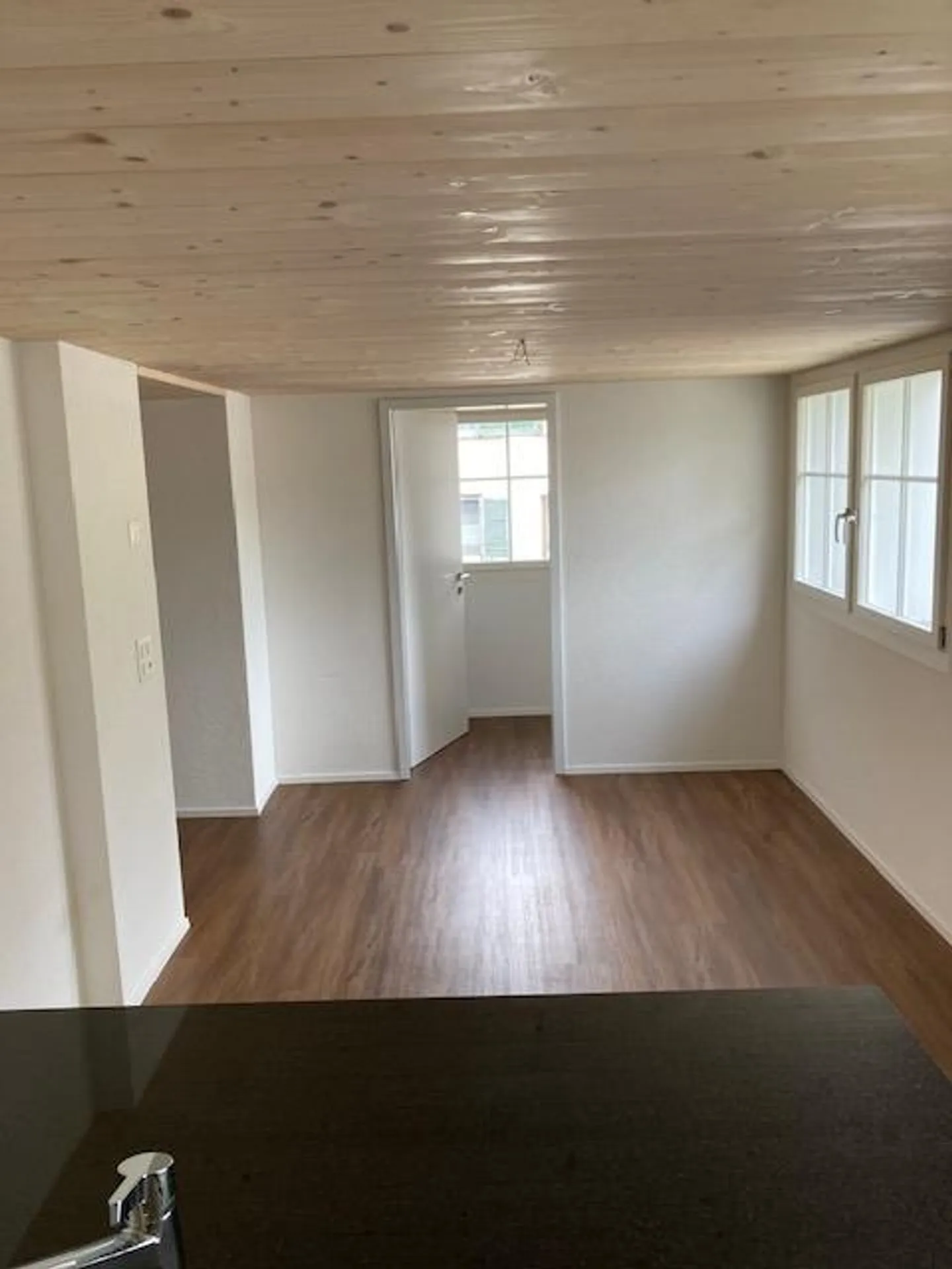 As good as new 3.5-room apartment - Photo 3 of 17