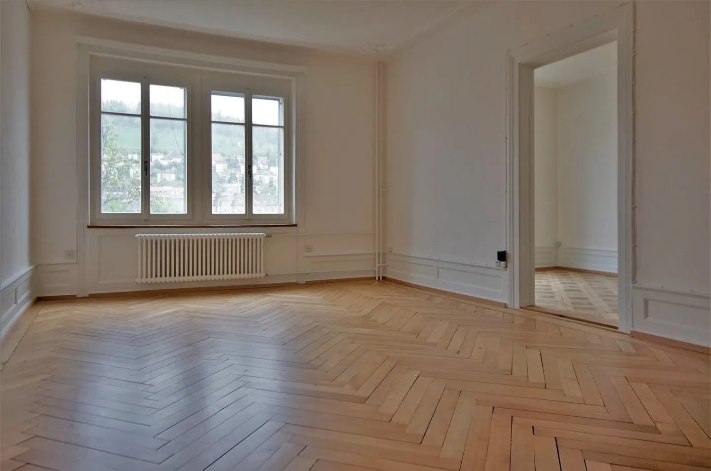 Appartement rénové de 4.0 pièces - Photo 4 sur 8